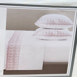 Rachel Ashwell Pink Embroidered Eyelet Hem QUEEN Sheet Set 100% Cotton 4PC Set